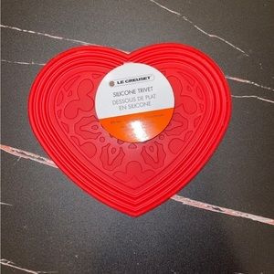Le Creuset Heart Silicone Trivet